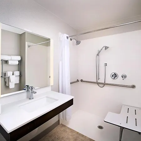 Holiday Inn Express & Suites Baltimore - BWI Airport North By Ihg Linthicum Exterior foto