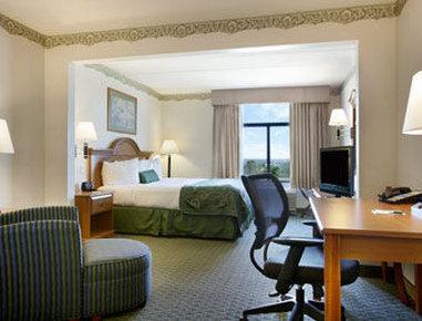 Express & Baltimore - Bwi Airport North By Ihg